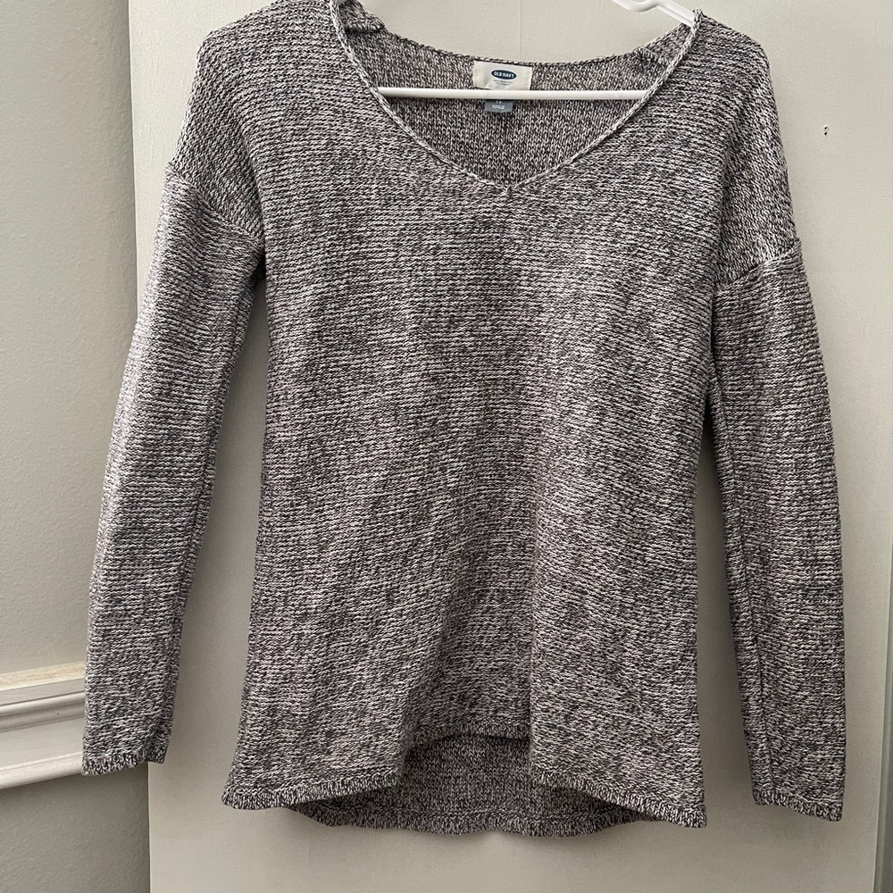 Old Navy sweater